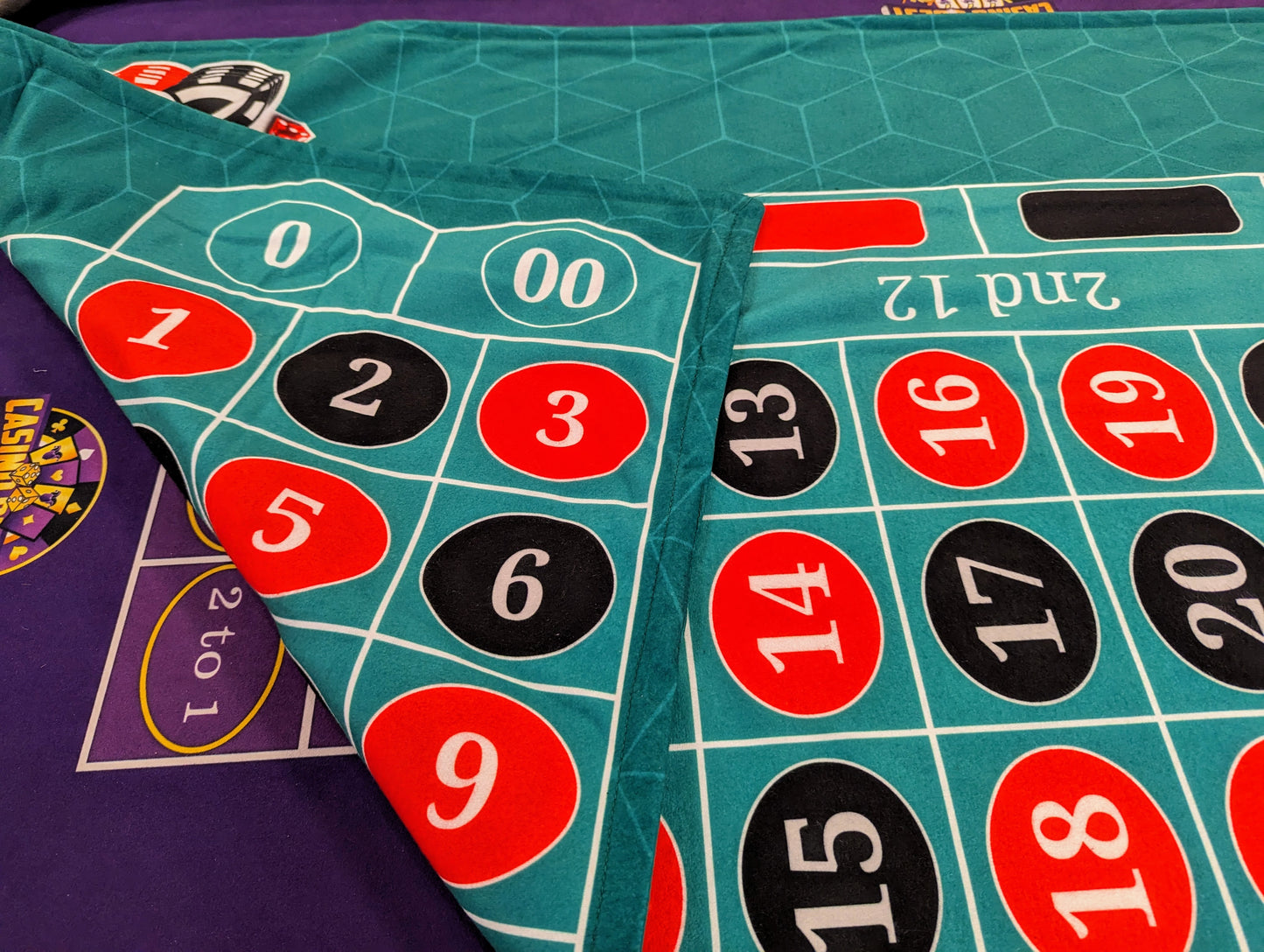 Thick Roulette Towel / Couch Throw