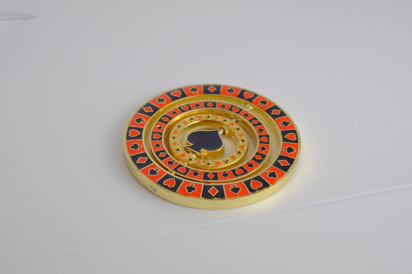 Spade Poker Weight Spinner