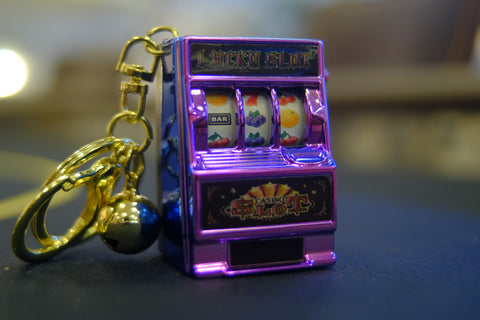 Mini Slot Machine Keychain