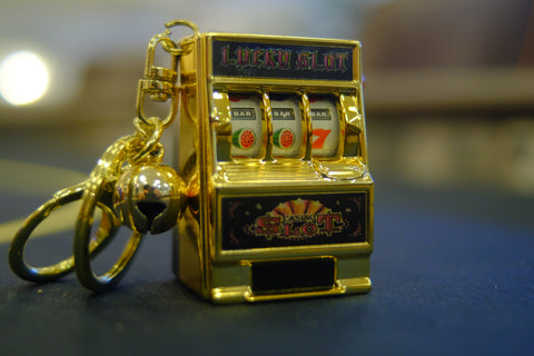 Mini Slot Machine Keychain