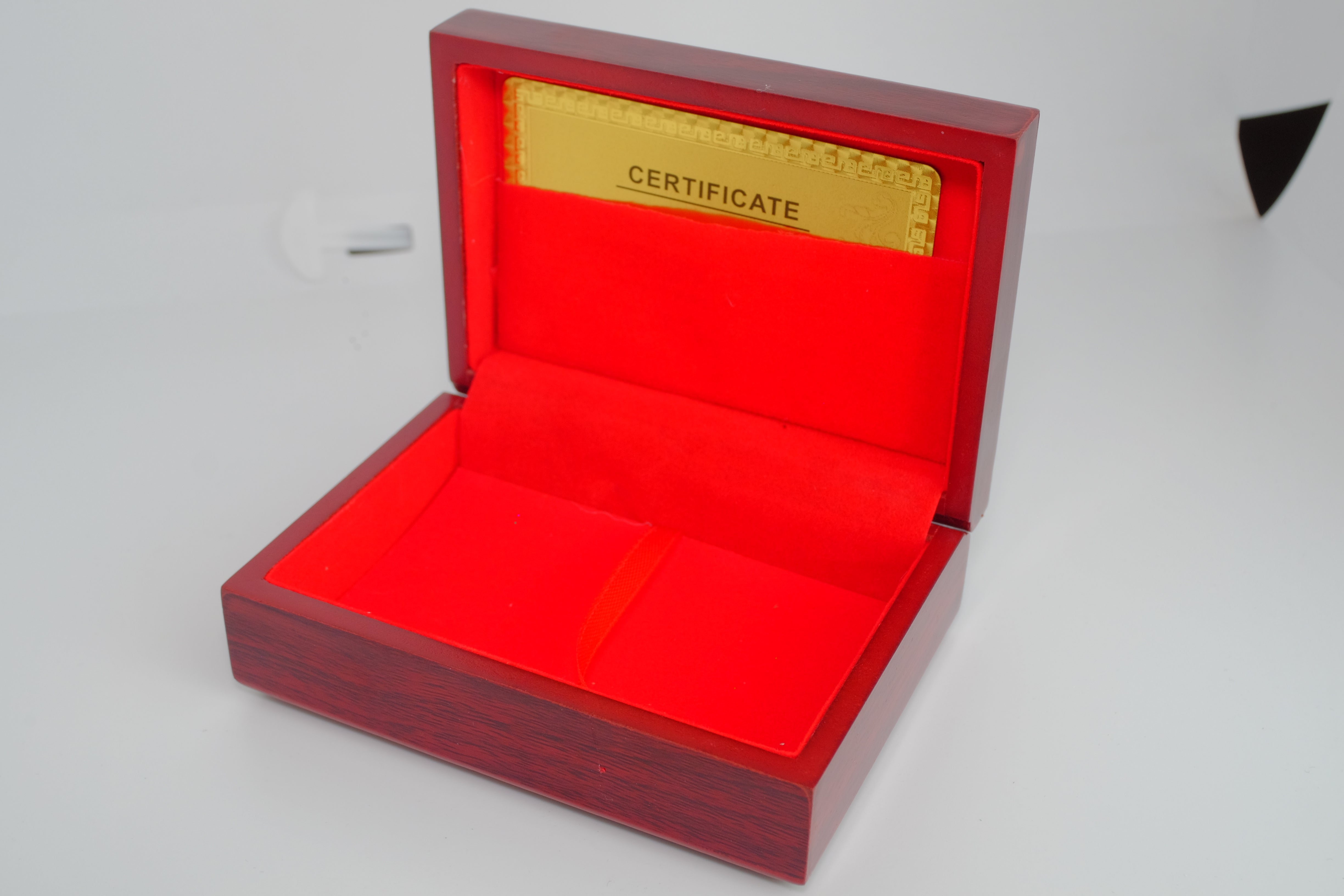 Wood Card Display Box – Casino Quest